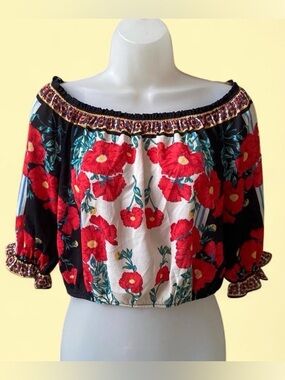 Flying Tomato off shoulder top
